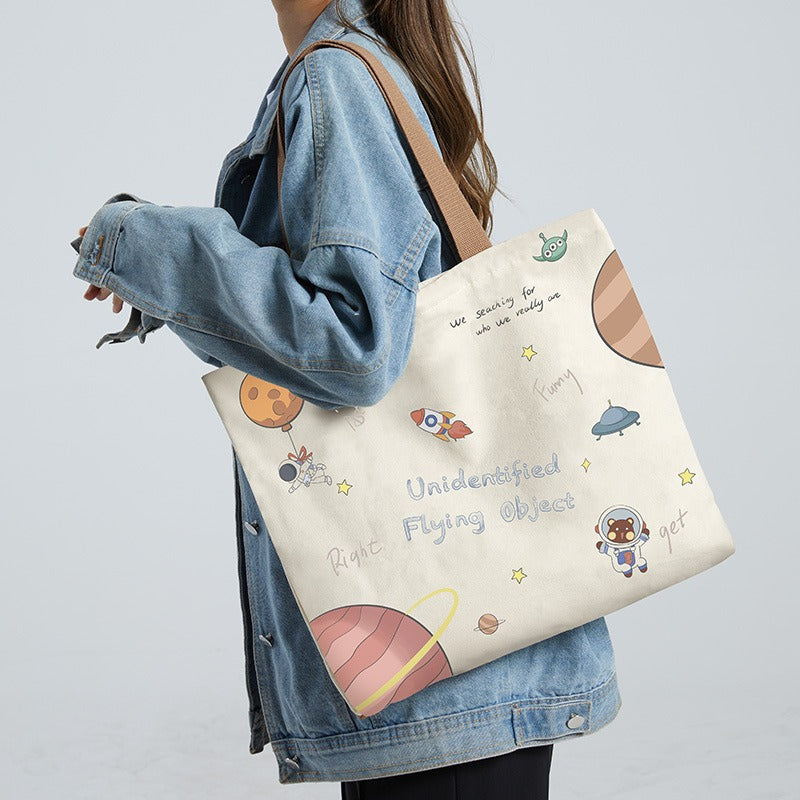 Large Canvas Shoulder Bag – Stylish & Sustainable Tote for Women