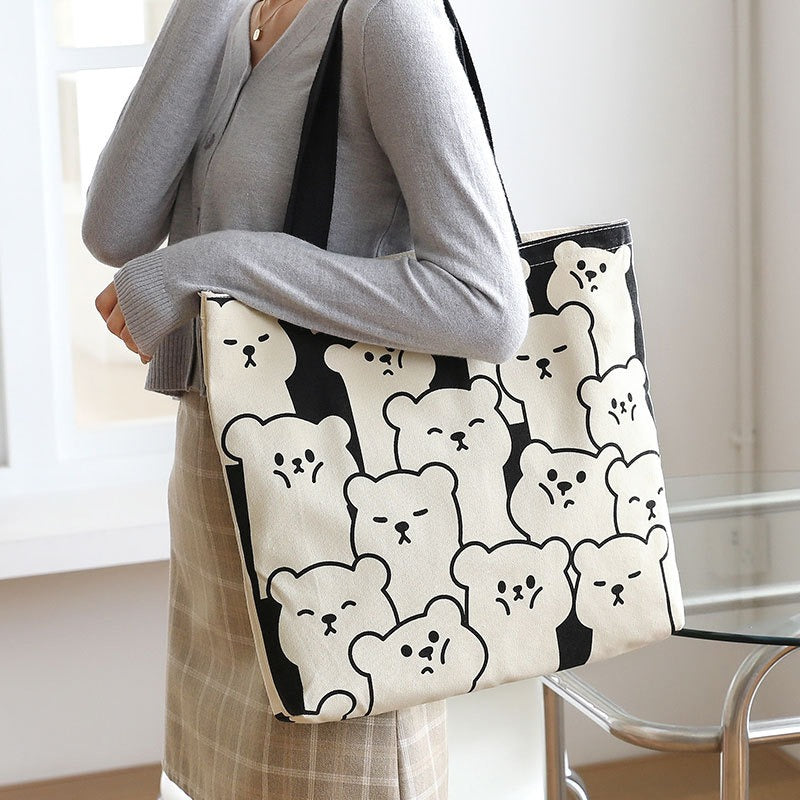 Large Canvas Shoulder Bag – Stylish & Sustainable Tote for Women