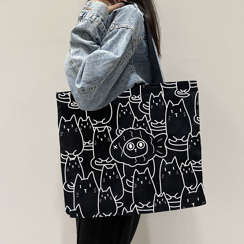 Large Canvas Shoulder Bag – Stylish & Sustainable Tote for Women